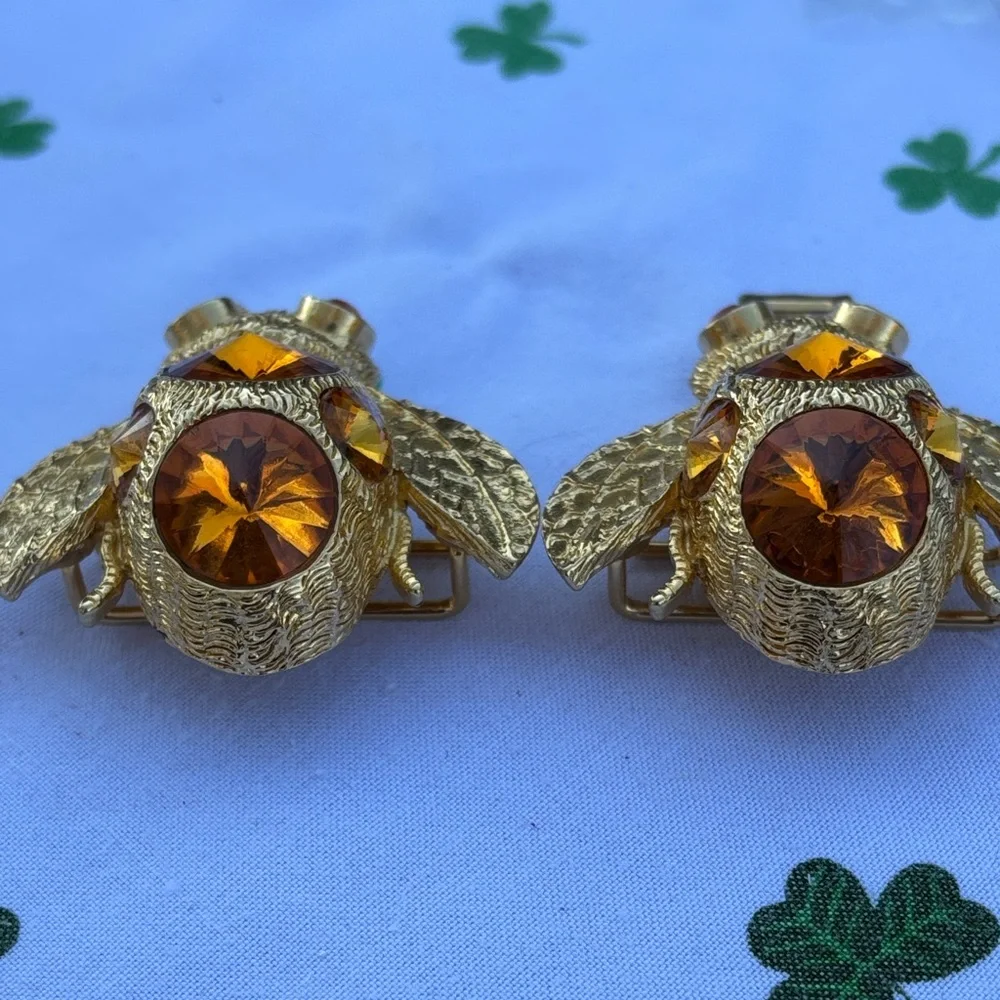 Rare Doreen Ryan designer bumblebee belt buckle